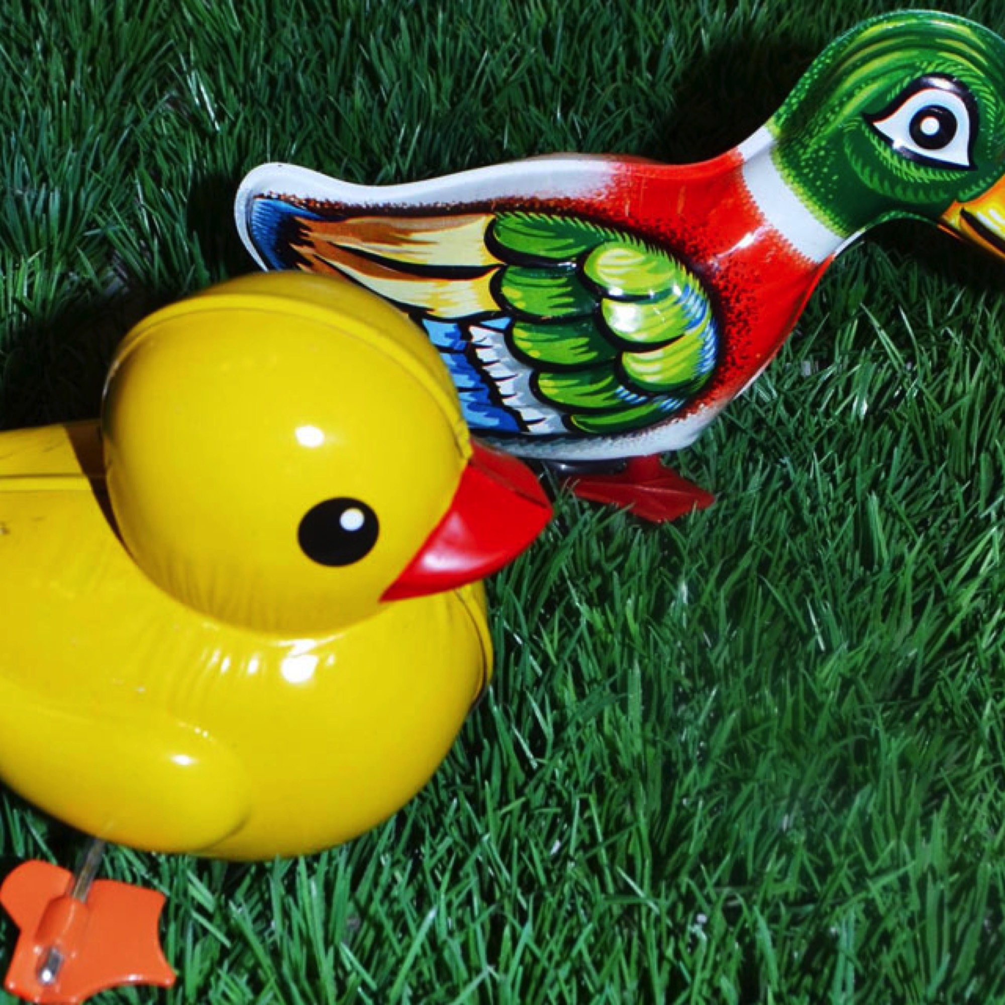 Kitsch und Kunst Blechspielzeug Küken und Ente