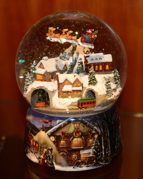 Kitsch und Kunst Spieluhr