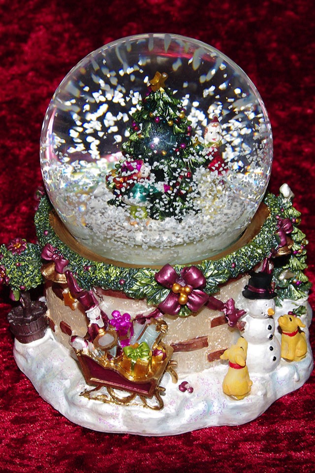 Kitsch und Kunst Weinachts-Spieluhr
